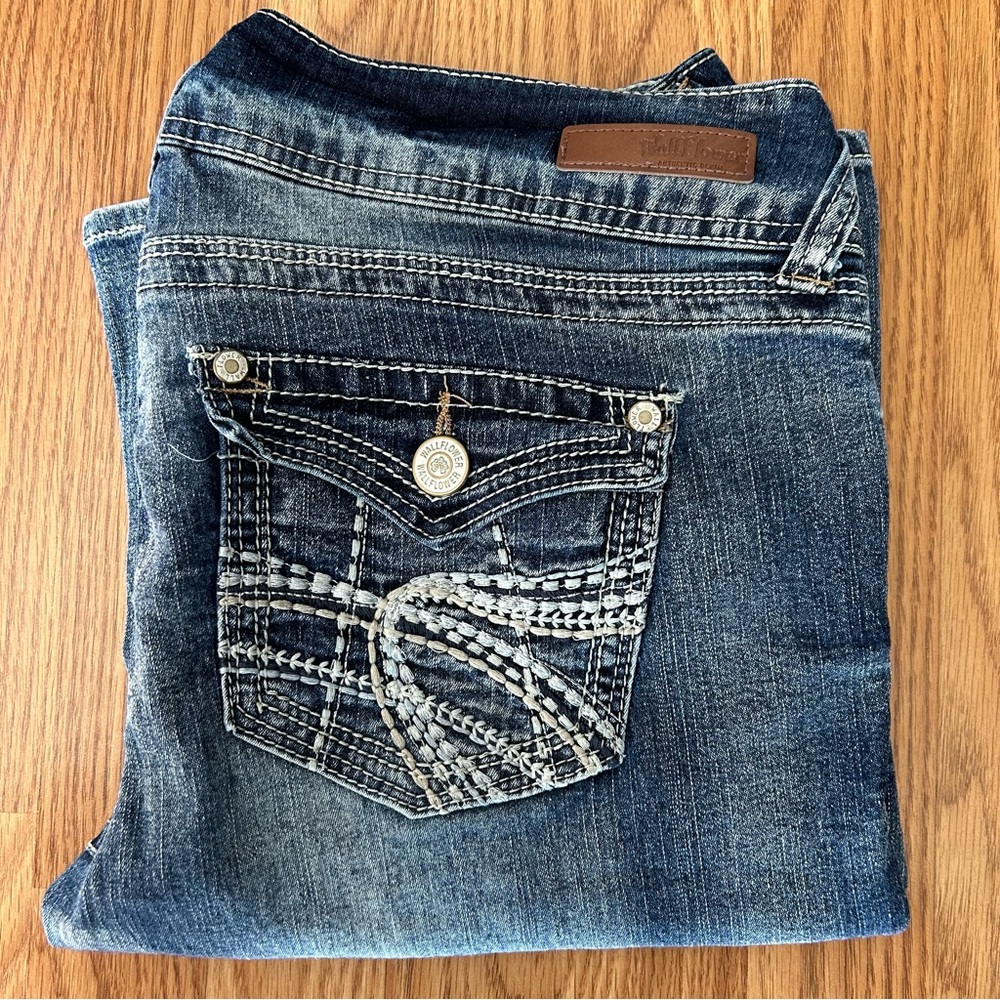 Wallflower Bootcut Jeans